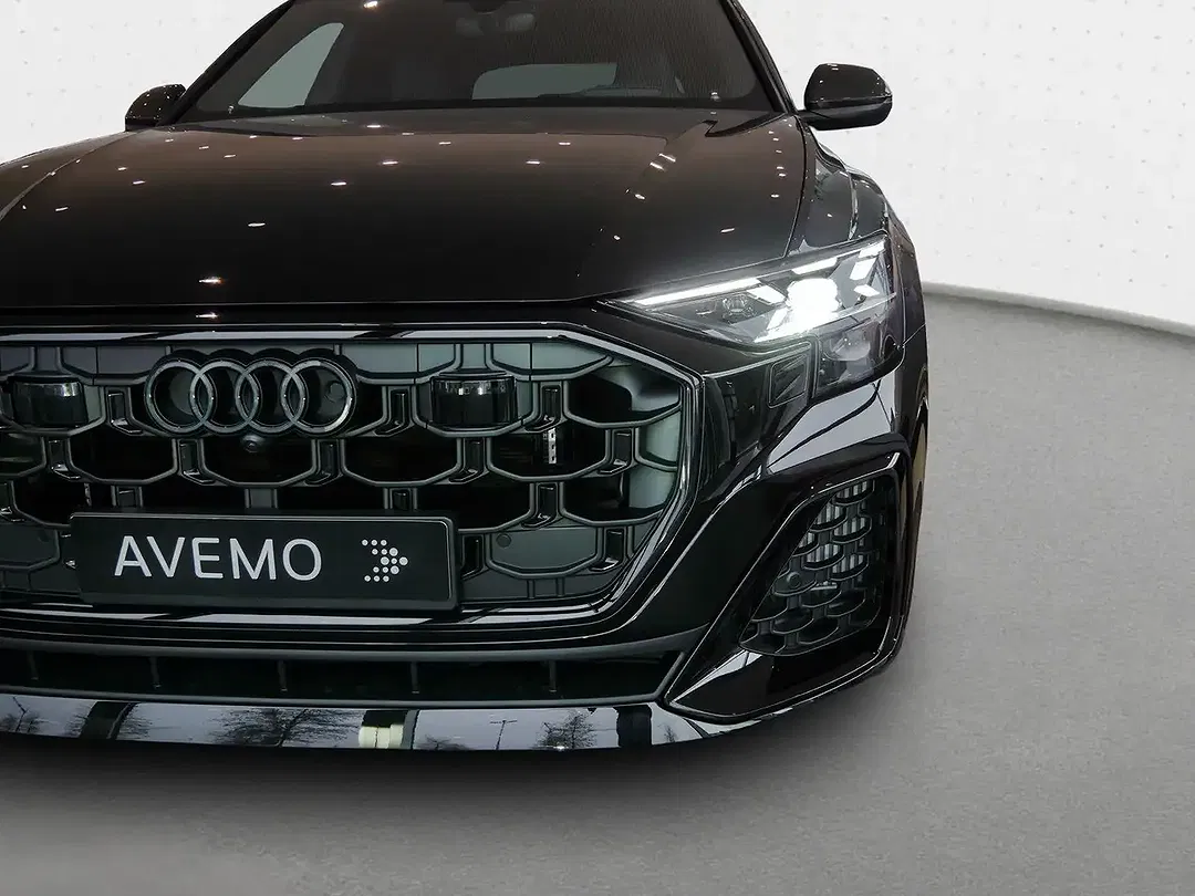 Audi SQ8 - Thumbnail 10