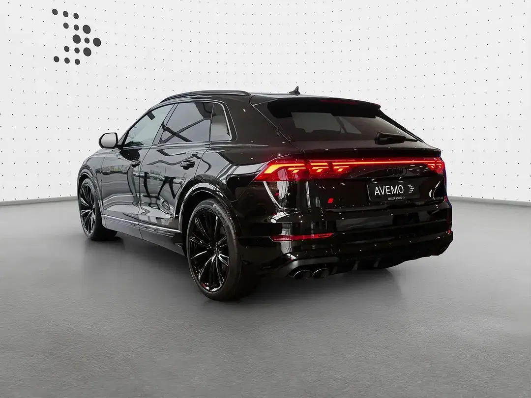 Audi SQ8 - Thumbnail 1