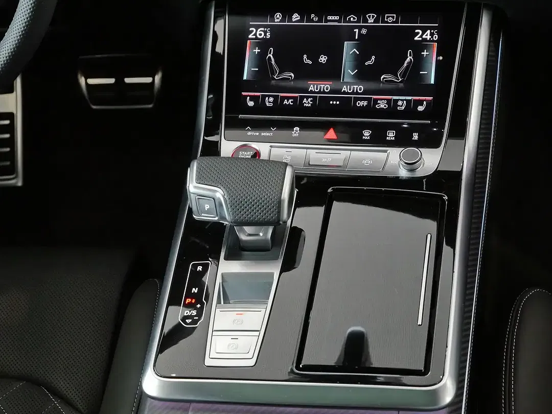 Audi SQ8 - Thumbnail 5