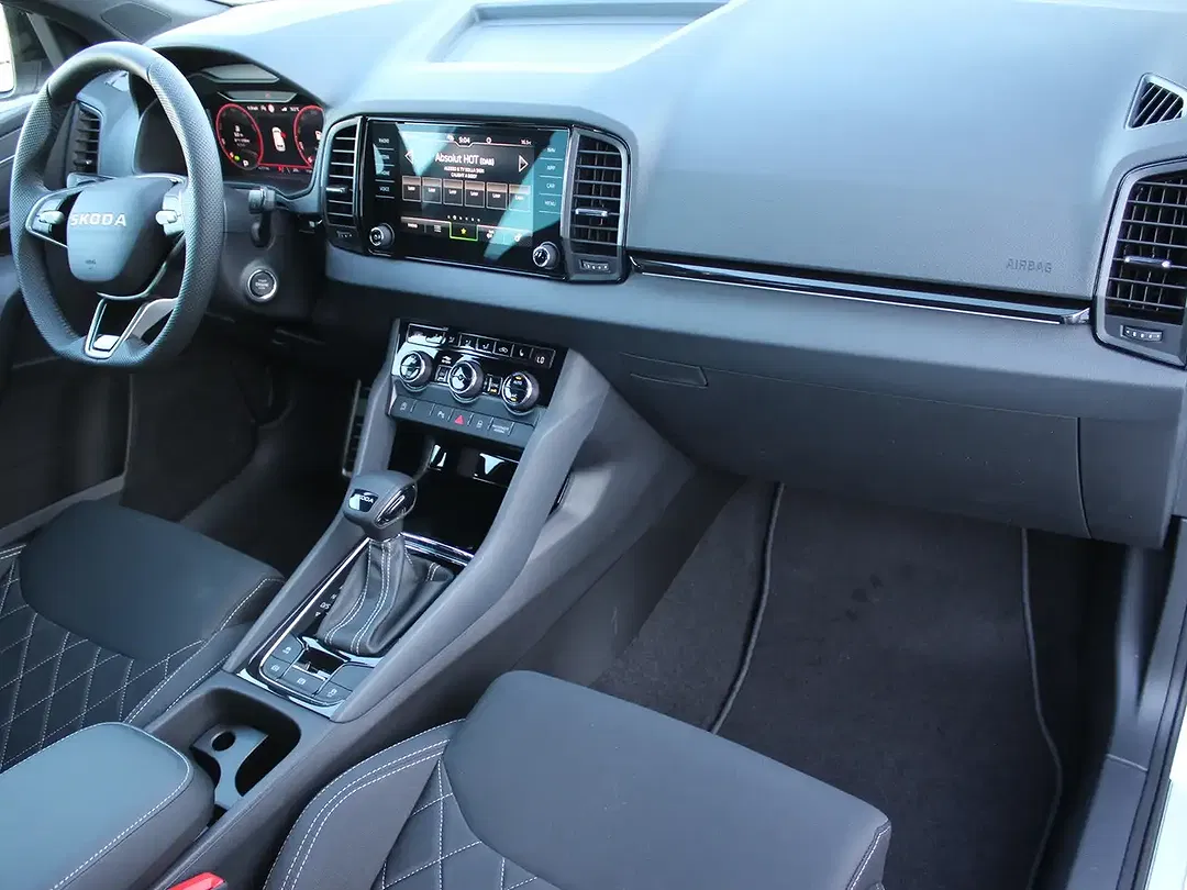 Skoda Karoq - Thumbnail 11