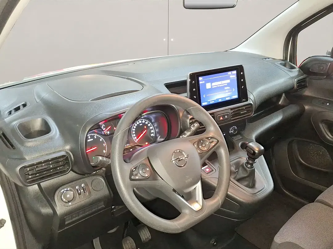 Opel Combo - Thumbnail 11