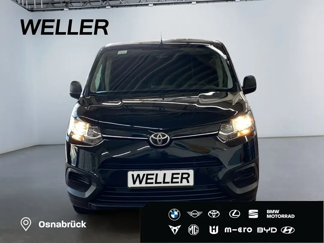 Toyota Proace City - Thumbnail 2