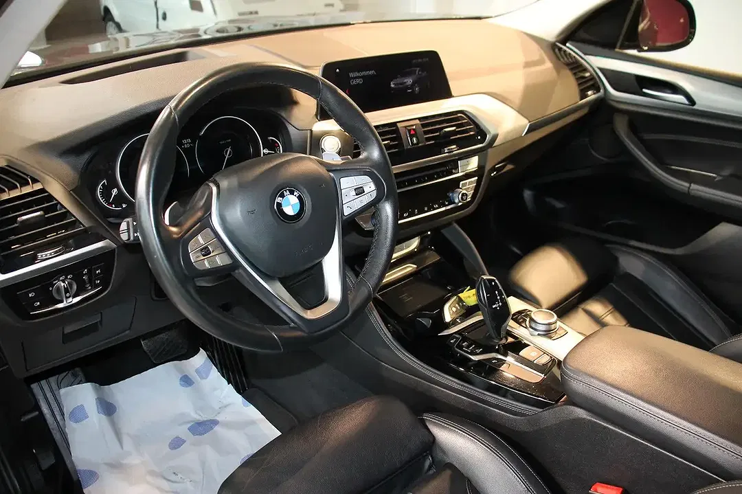 BMW X4 - Thumbnail 9