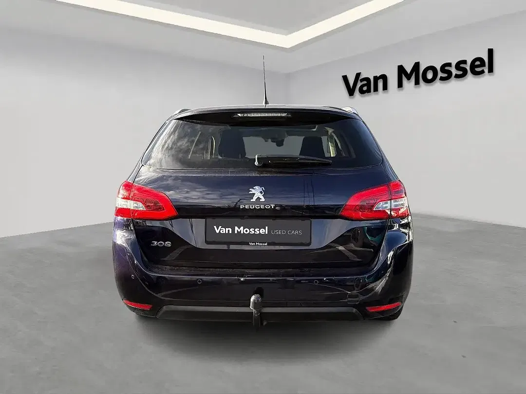 Peugeot 308 - Thumbnail 3