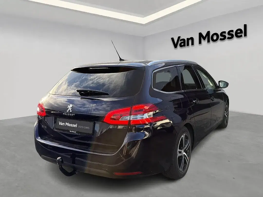 Peugeot 308 - Thumbnail 4