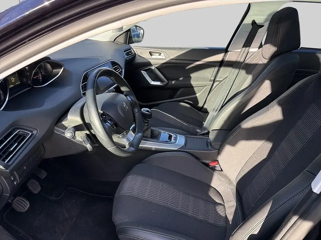 Peugeot 308 - Thumbnail 8