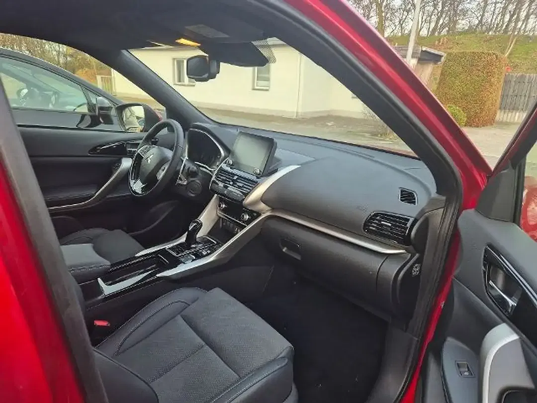 Mitsubishi Eclipse Cross - Thumbnail 10