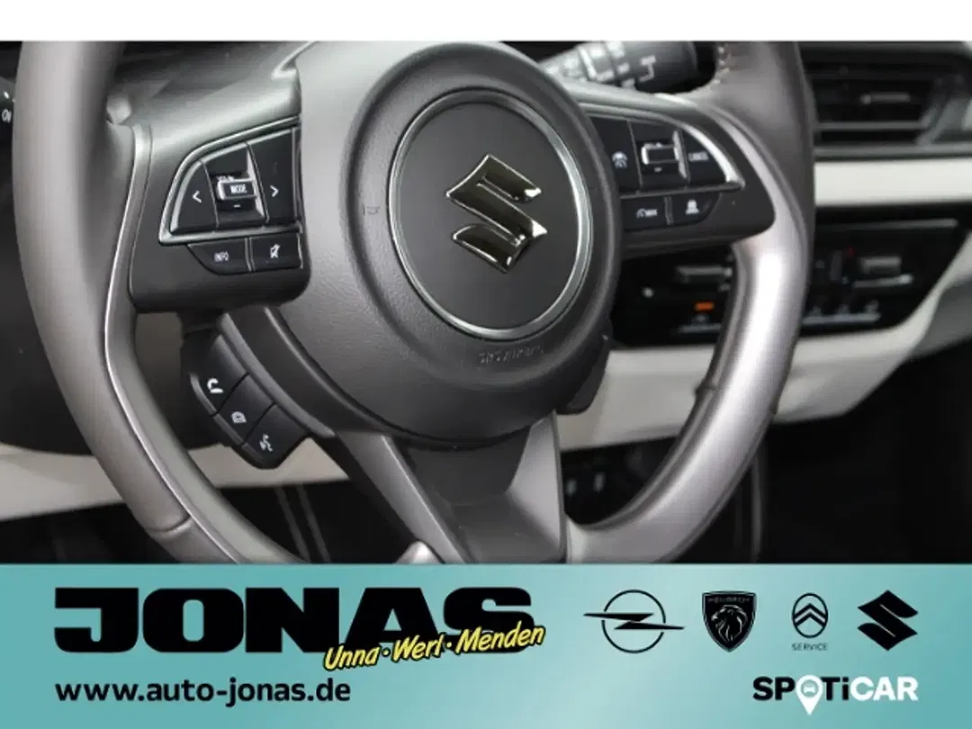 Suzuki Swift - Thumbnail 12
