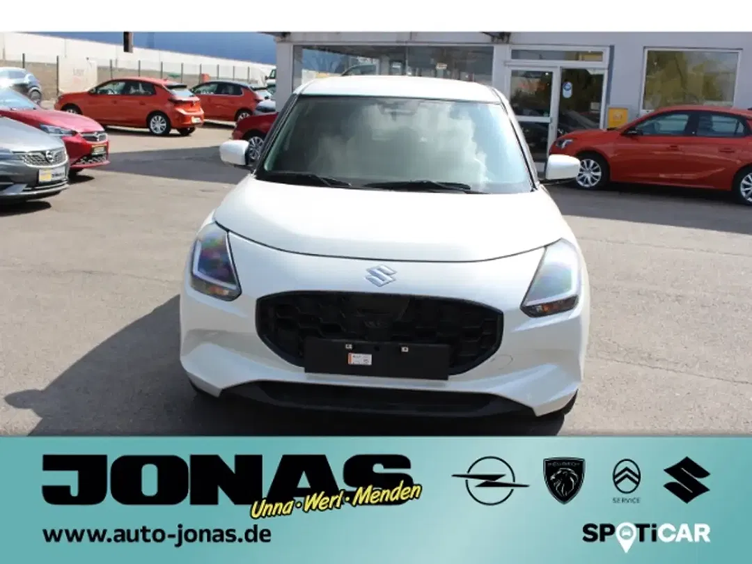 Suzuki Swift - Thumbnail 2