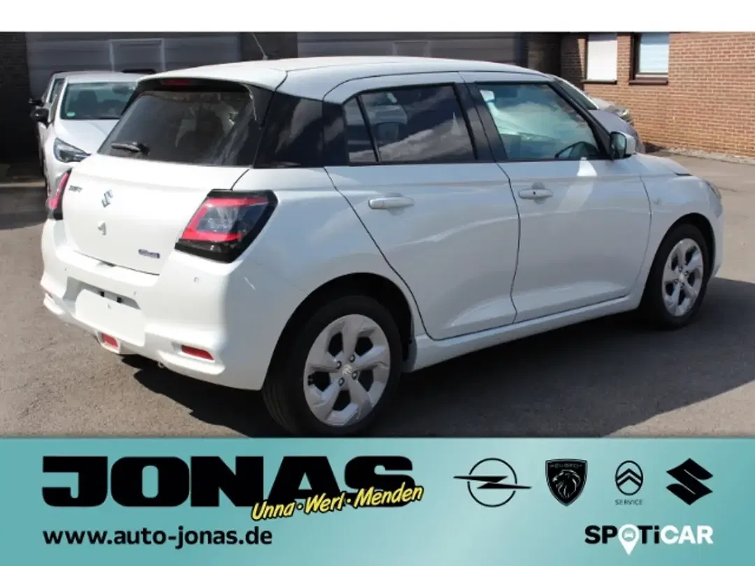 Suzuki Swift - Thumbnail 6