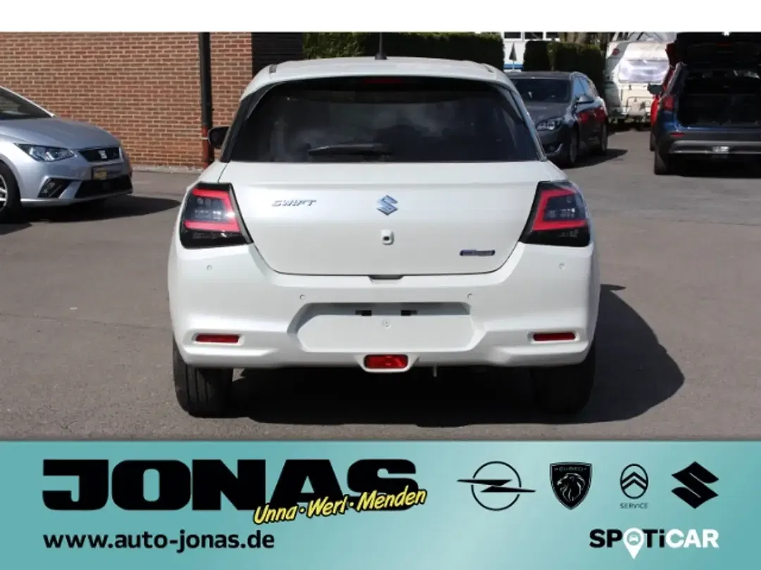 Suzuki Swift - Thumbnail 7