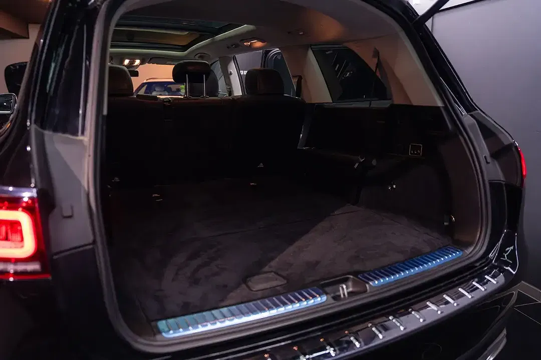 Mercedes-Benz GLS 580 - Thumbnail 13