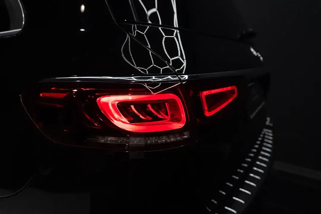 Mercedes-Benz GLS 580 - Thumbnail 8