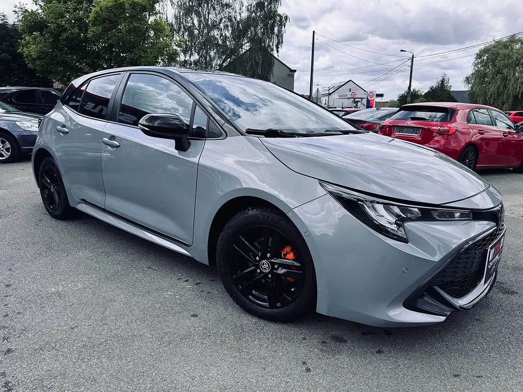Toyota Corolla - Thumbnail 4