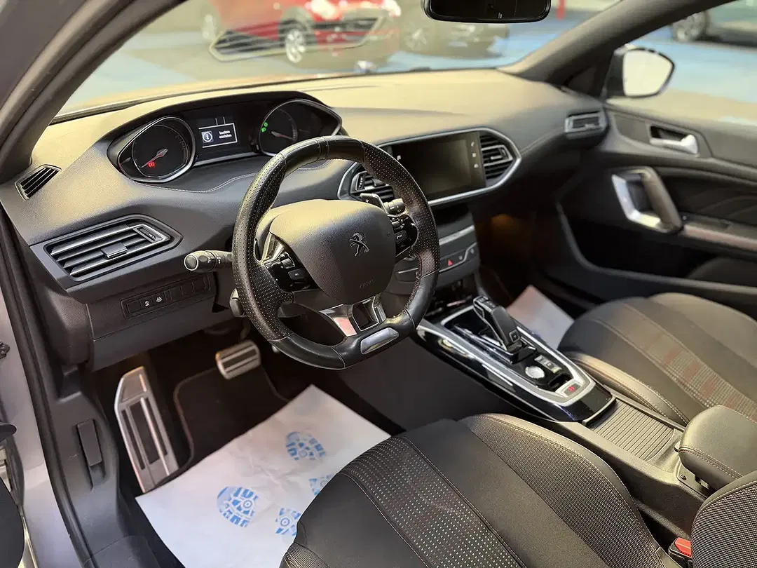 Peugeot 308 - Thumbnail 17