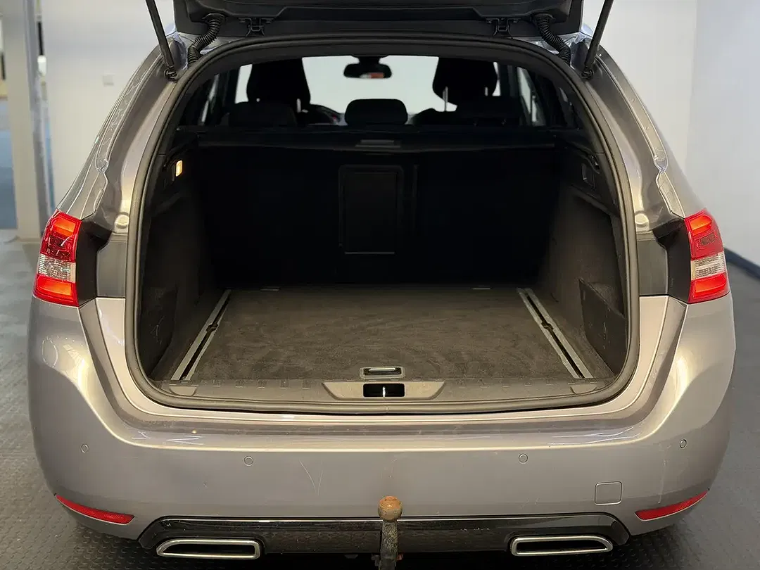 Peugeot 308 - Thumbnail 22