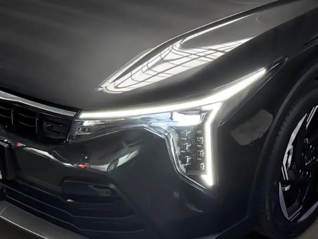 Kia K4 - Thumbnail 5