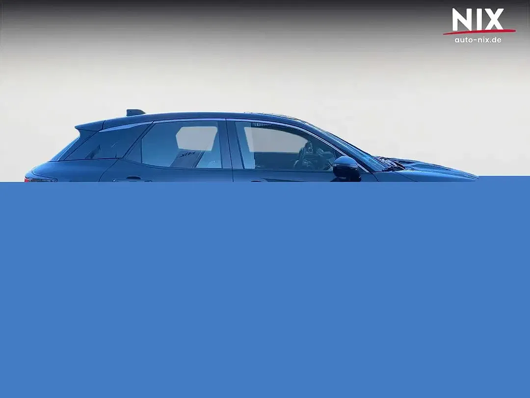 Lexus LBX - Thumbnail 3