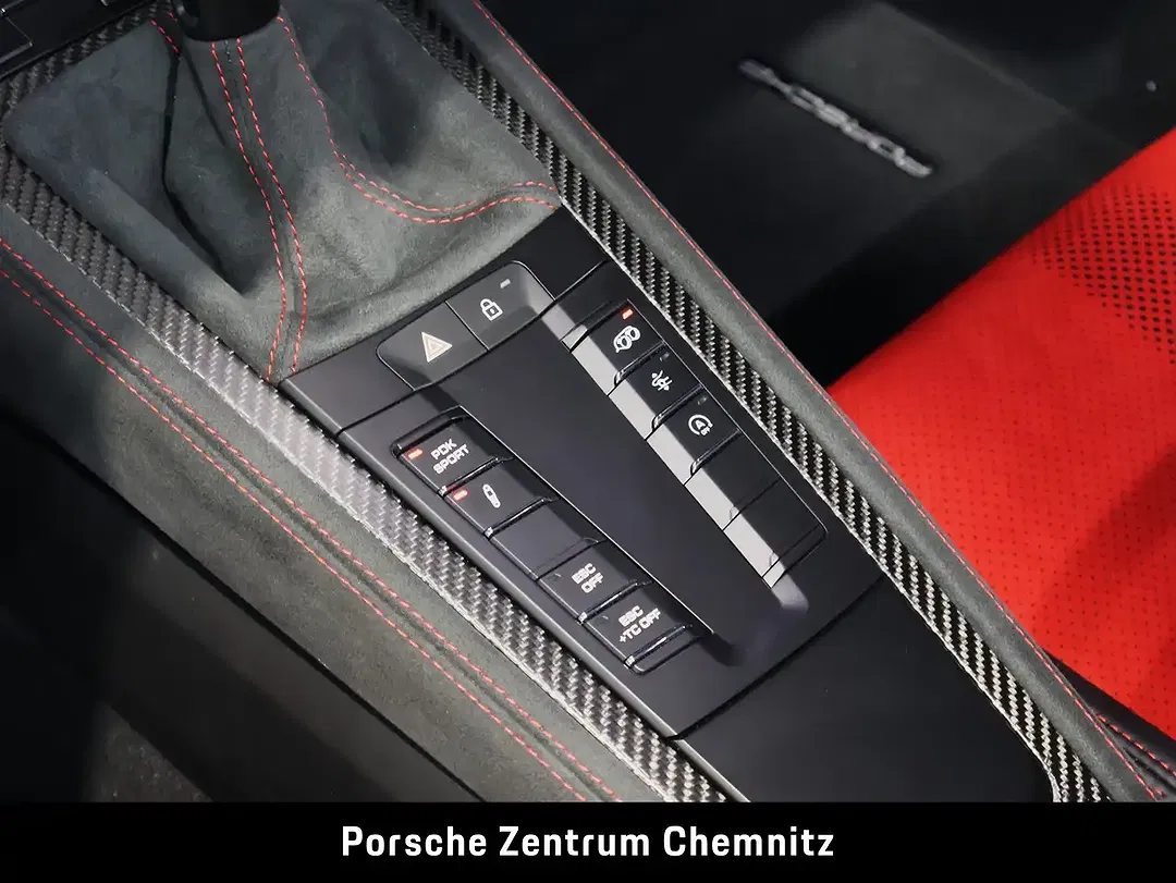 Porsche 718 Spyder - Thumbnail 15