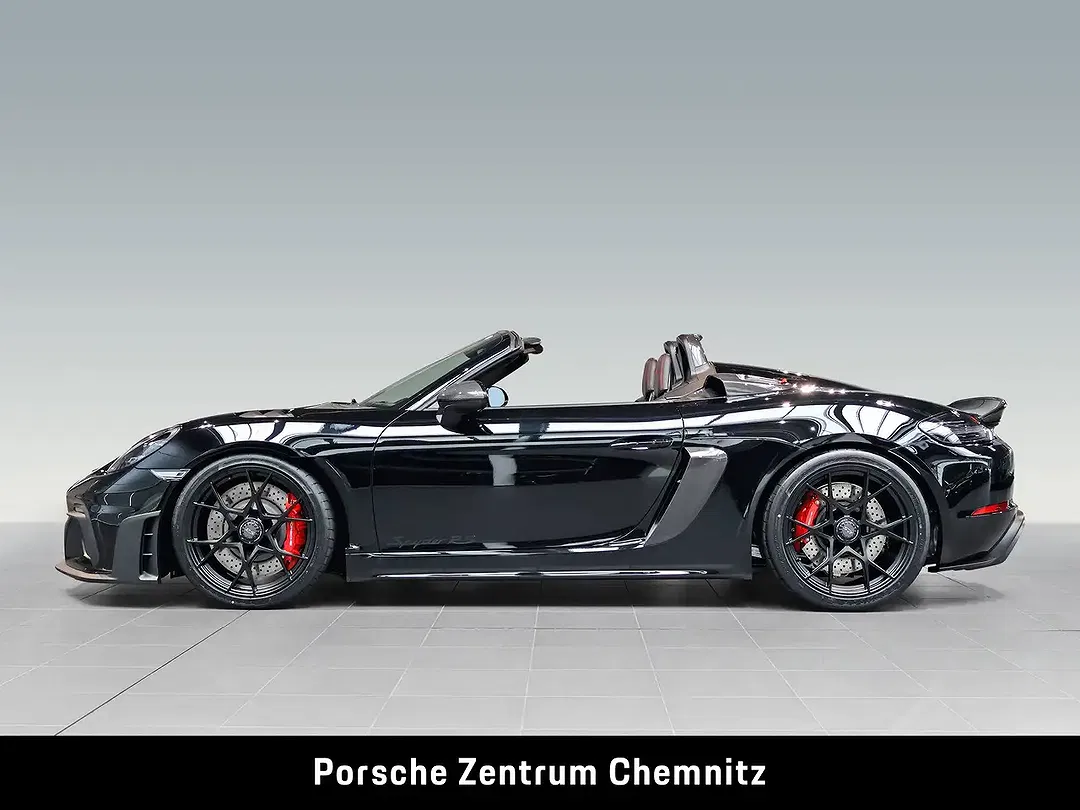 Porsche 718 Spyder - Thumbnail 2