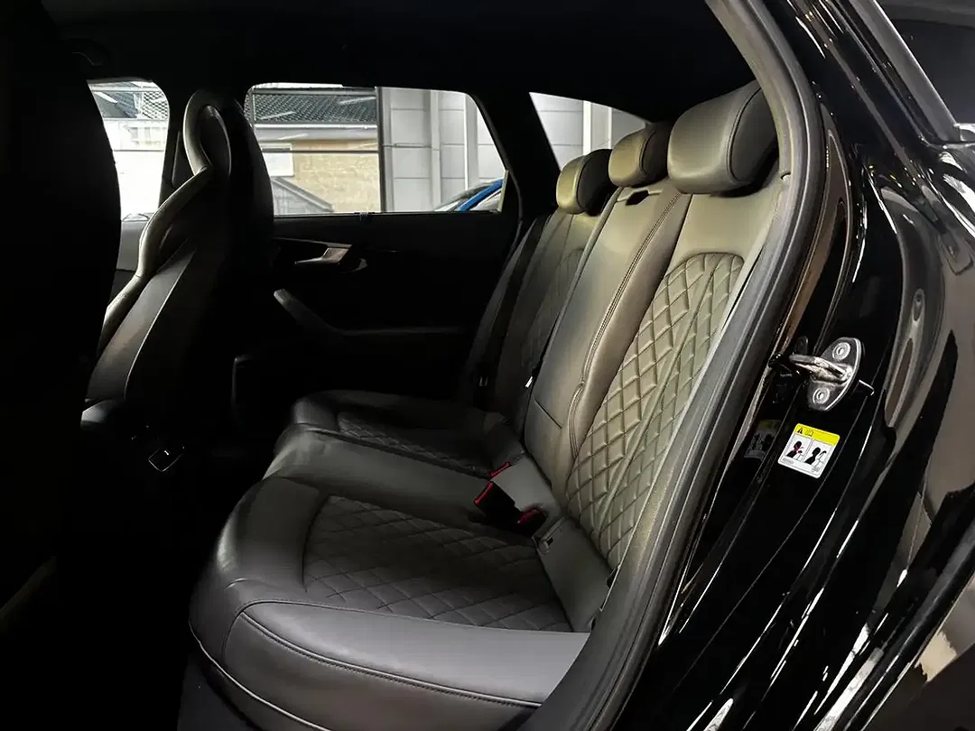Audi S4 - Thumbnail 11