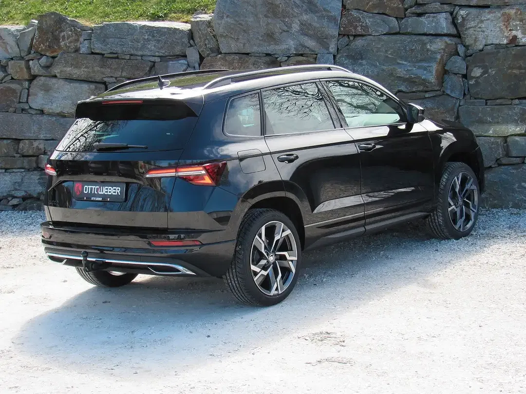 Skoda Karoq - Thumbnail 9