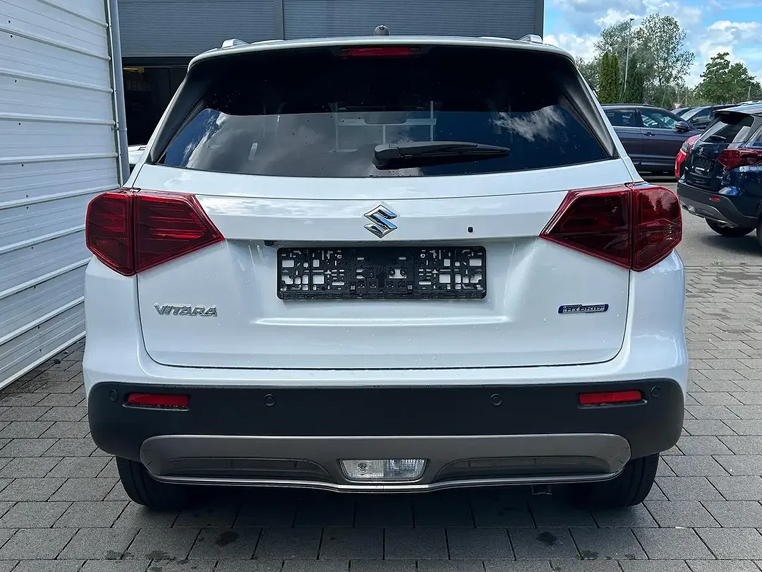 Suzuki Vitara - Thumbnail 6