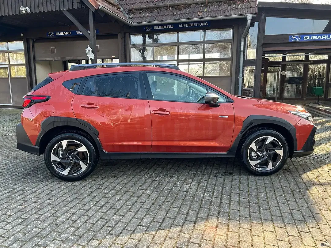 Subaru Crosstrek - Thumbnail 6