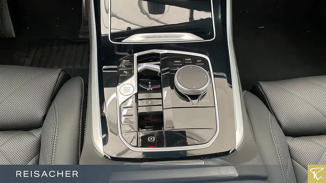 BMW X5 - Thumbnail 10
