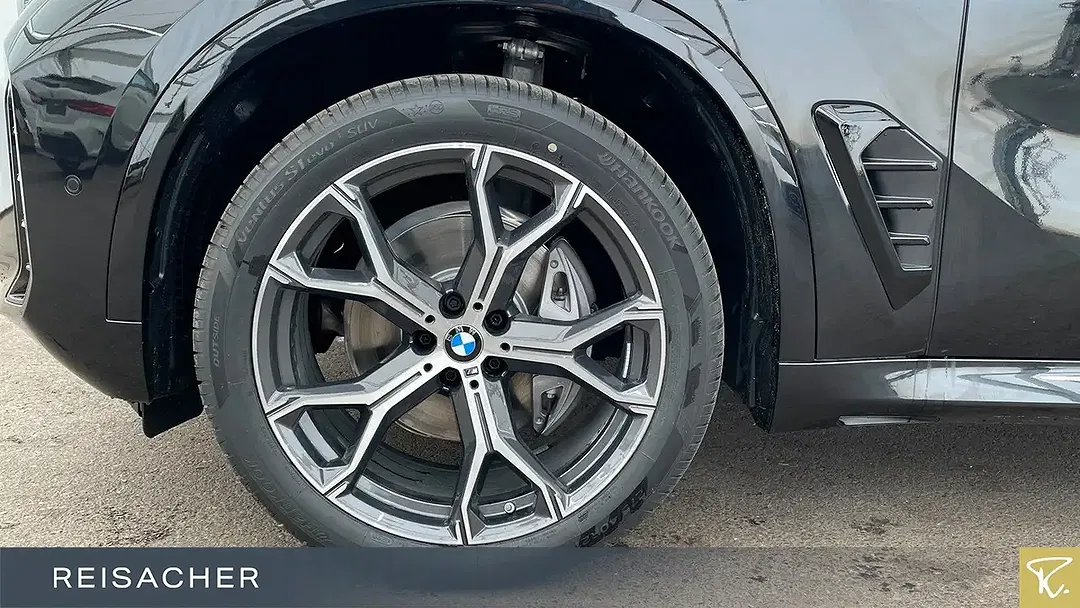 BMW X5 - Thumbnail 3