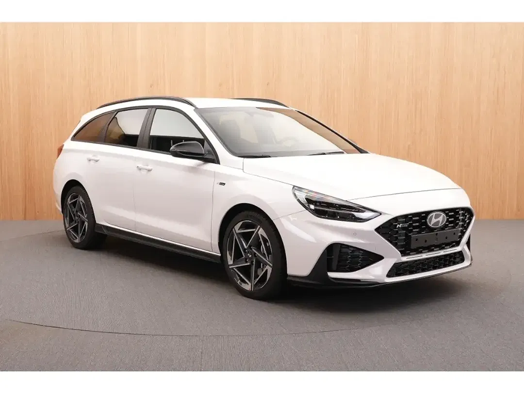 Hyundai i30 - Thumbnail 2