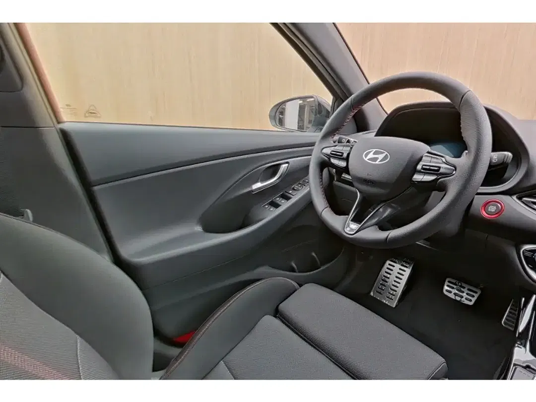 Hyundai i30 - Thumbnail 8