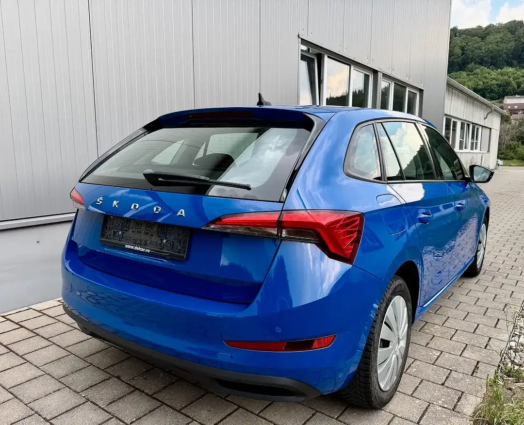 Skoda Scala - Thumbnail 3