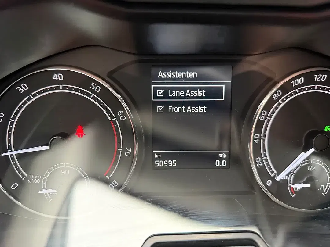 Skoda Scala - Thumbnail 7