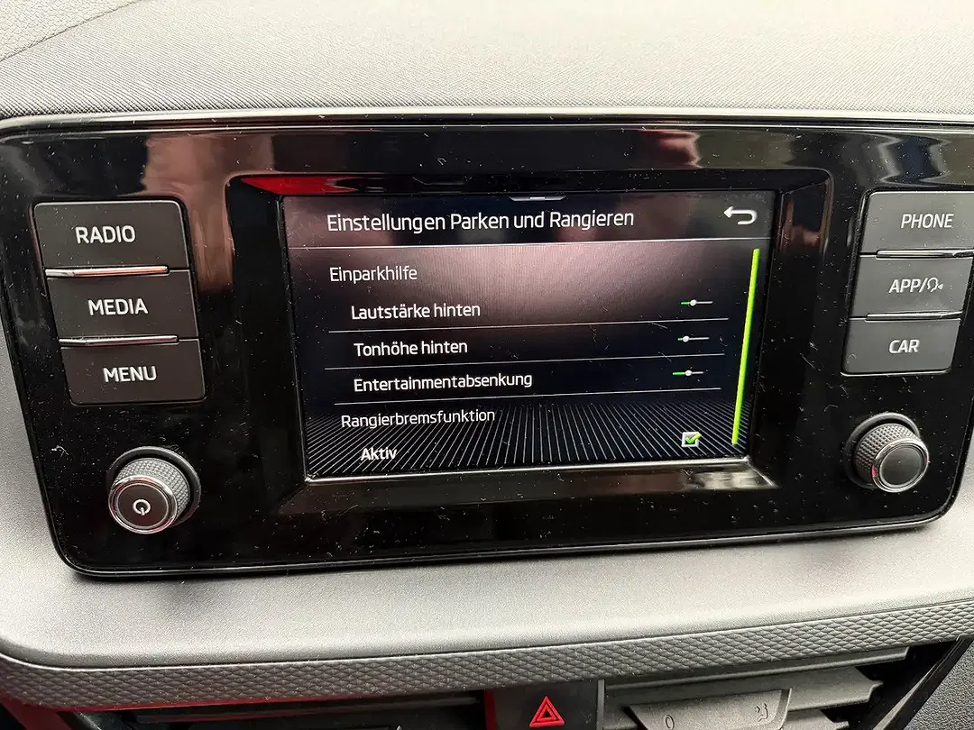 Skoda Scala - Thumbnail 8