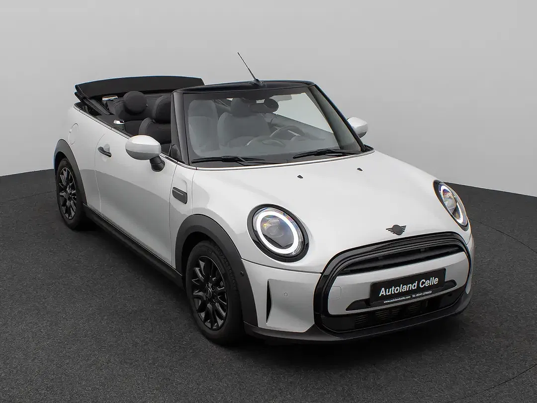 MINI One Cabrio - Thumbnail 2