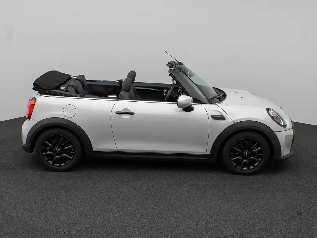 MINI One Cabrio - Thumbnail 4