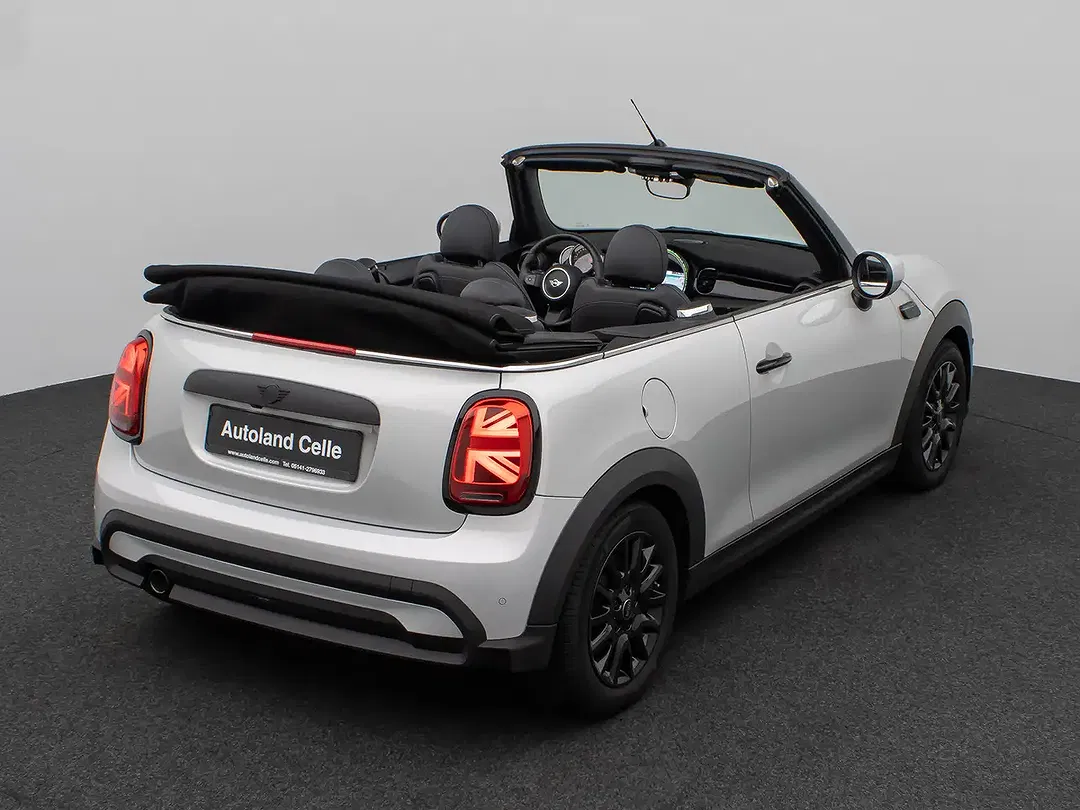 MINI One Cabrio - Thumbnail 6