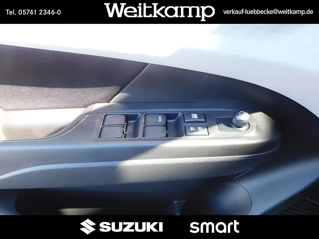 Suzuki Swift - Thumbnail 11
