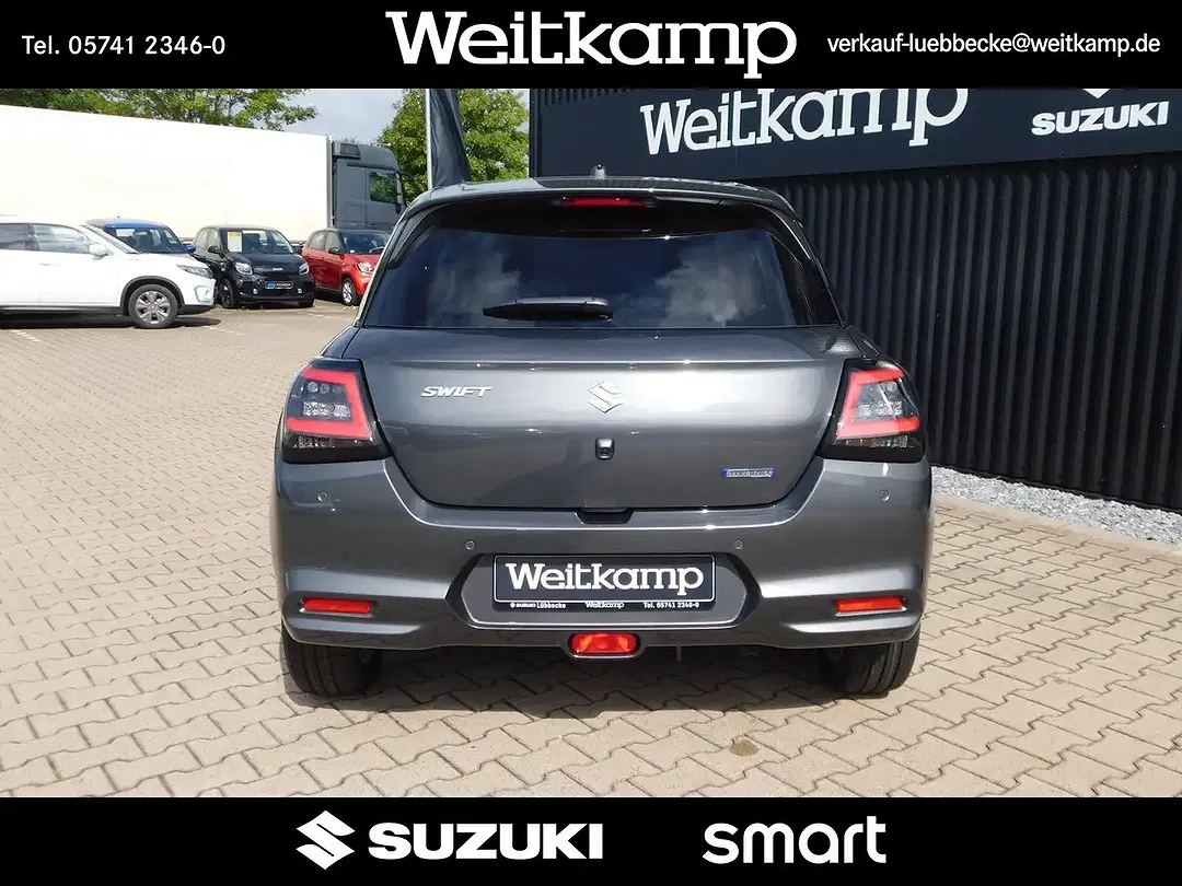 Suzuki Swift - Thumbnail 4
