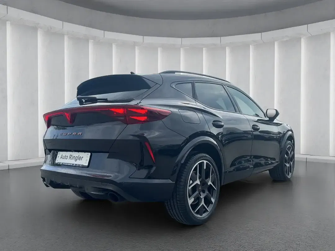 CUPRA Formentor - Thumbnail 3