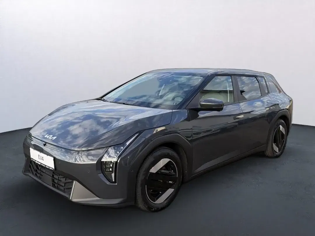 Kia EV4 - Thumbnail 1