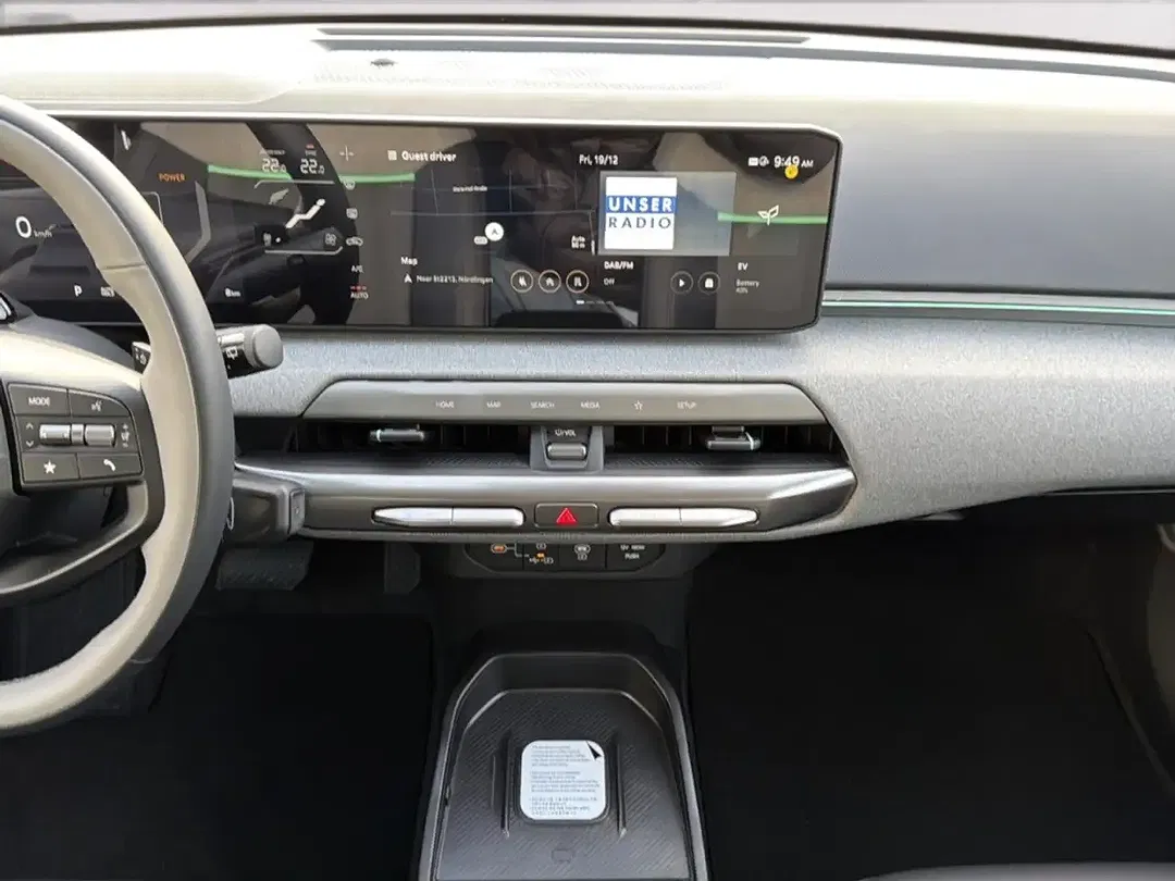 Kia EV4 - Thumbnail 12