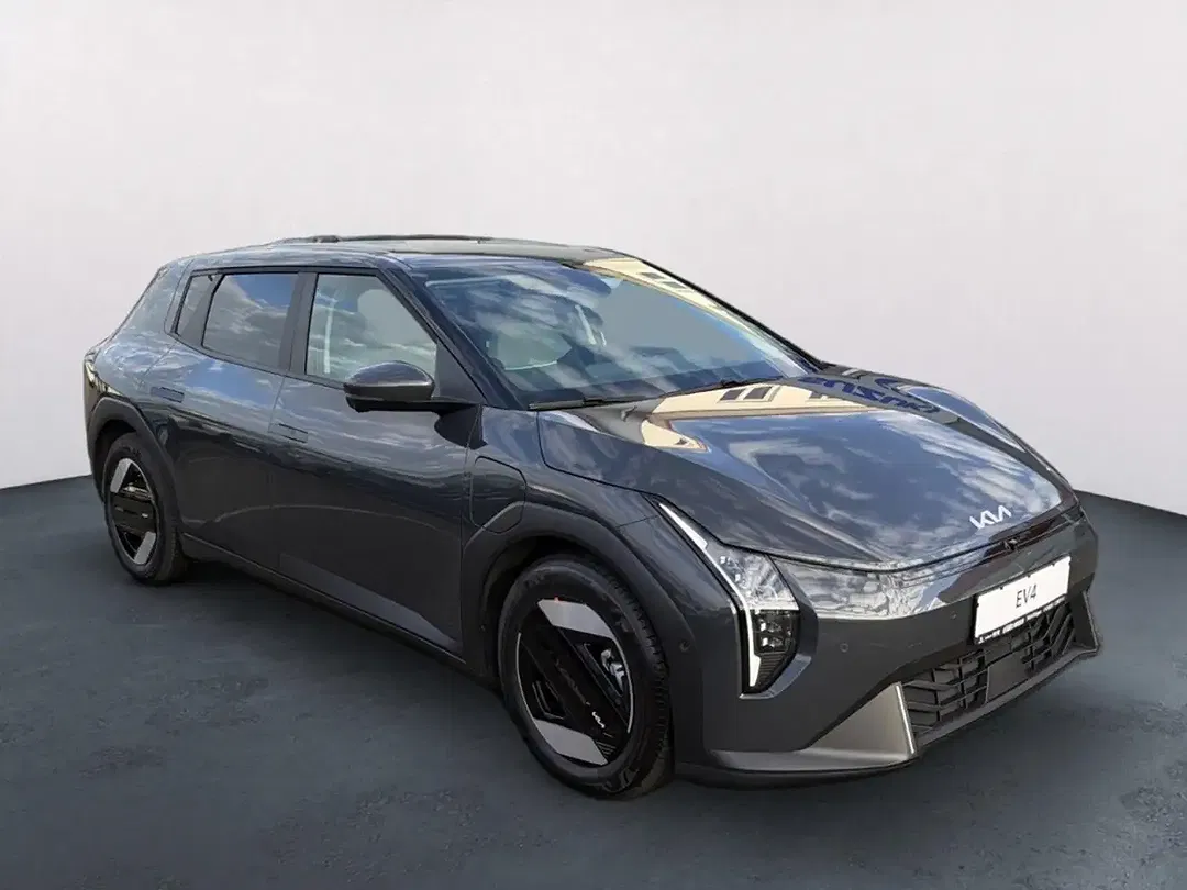 Kia EV4 - Thumbnail 7