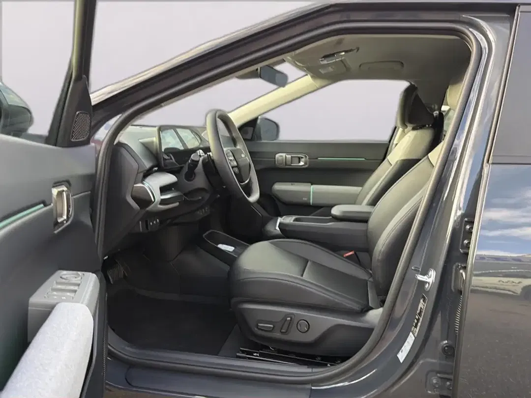 Kia EV4 - Thumbnail 9