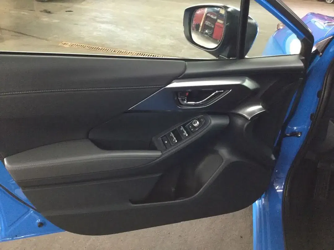 Subaru Impreza - Thumbnail 11