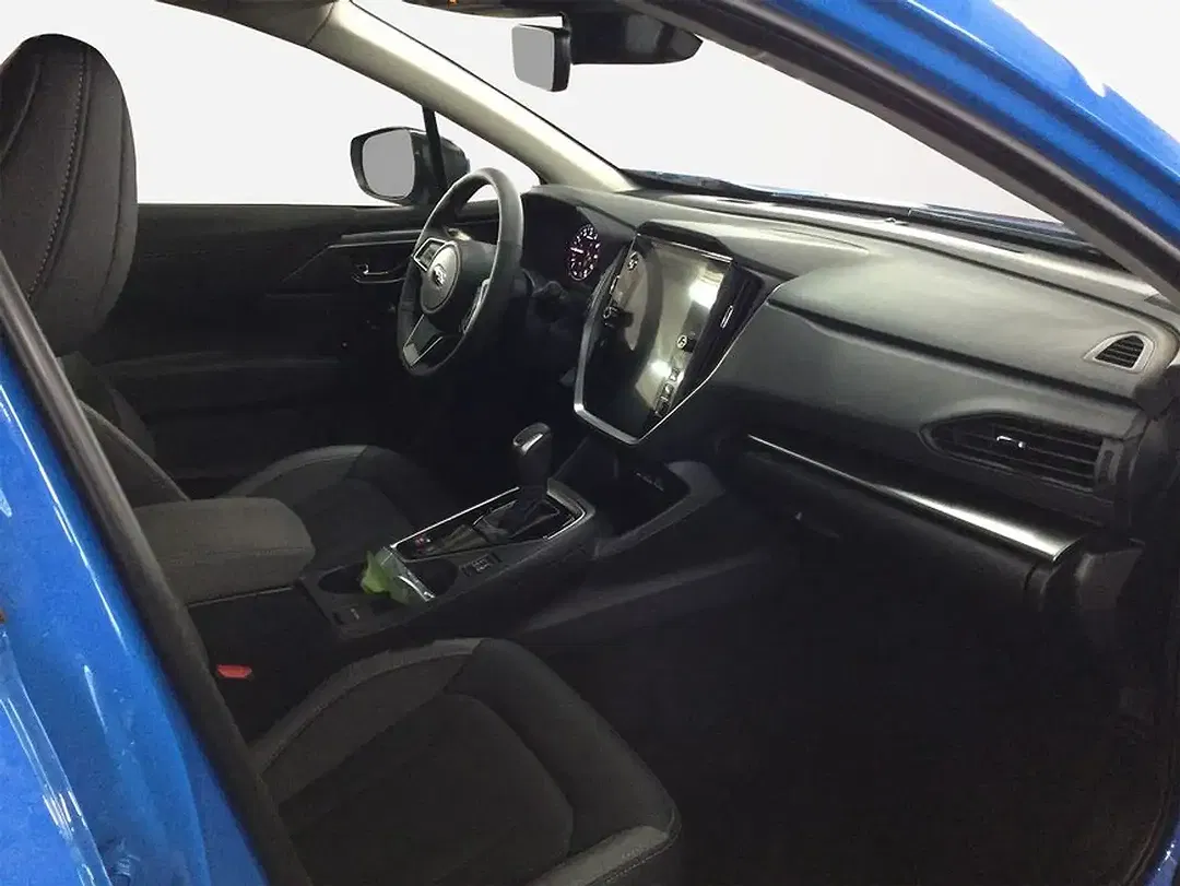 Subaru Impreza - Thumbnail 8