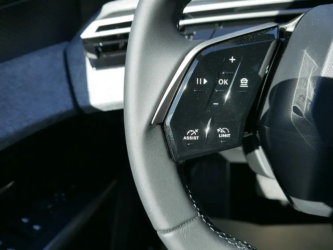Peugeot 3008 - Thumbnail 13