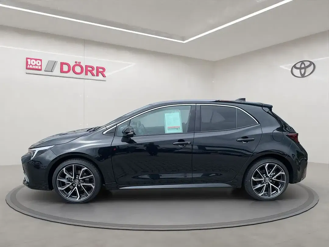 Toyota Corolla - Thumbnail 2