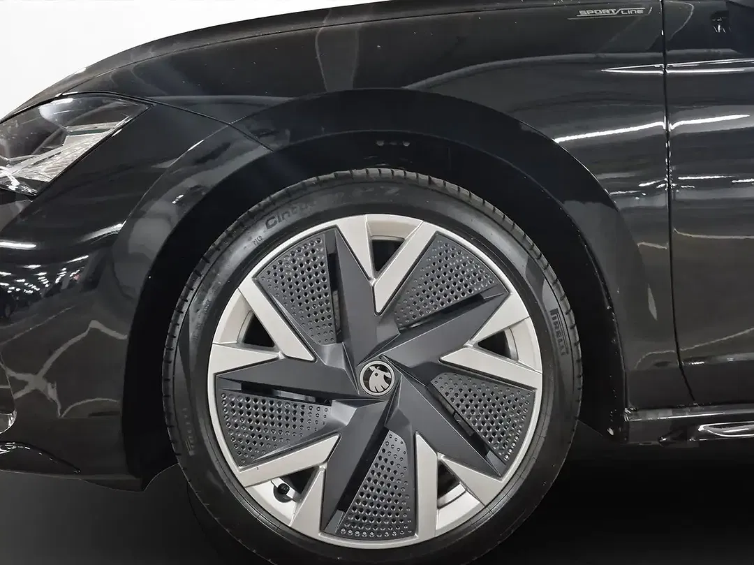 Skoda Superb - Thumbnail 7